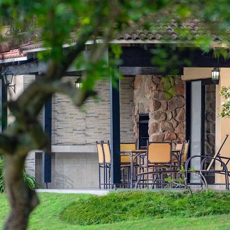 Pine Lake Resort White River Bagian luar foto