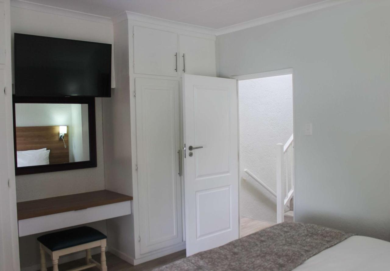 Pine Lake Resort White River Bagian luar foto